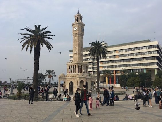 Izmir, Turkey İzmir Türkiye إزمير، تركيا 伊兹密尔 土耳其 Türkei イズミル、トルコ 이즈미르, 터키 Измир, Турция Konak square Meydanı