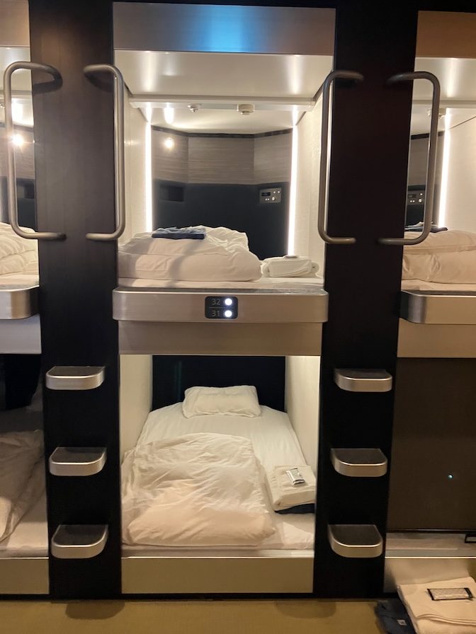 Tokyo capsule hotel